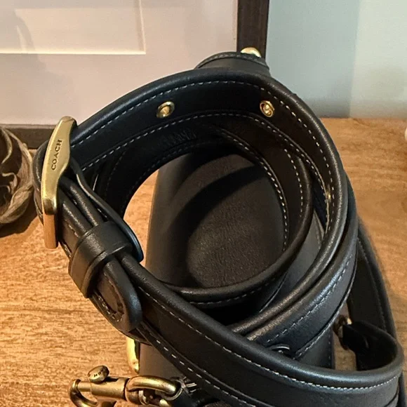 Coach Soft Tabby Hobo/Crossbody - Picture 12 of 15